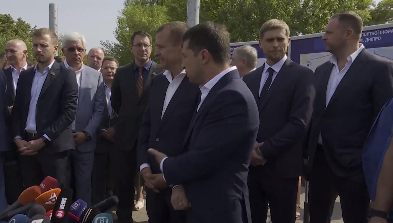 Зеленський особисто перевірив міст, через який уклав парі з Філатовим: висновки Зеленський особисто перевірив міст, через який уклав парі з Філатовим: висновки