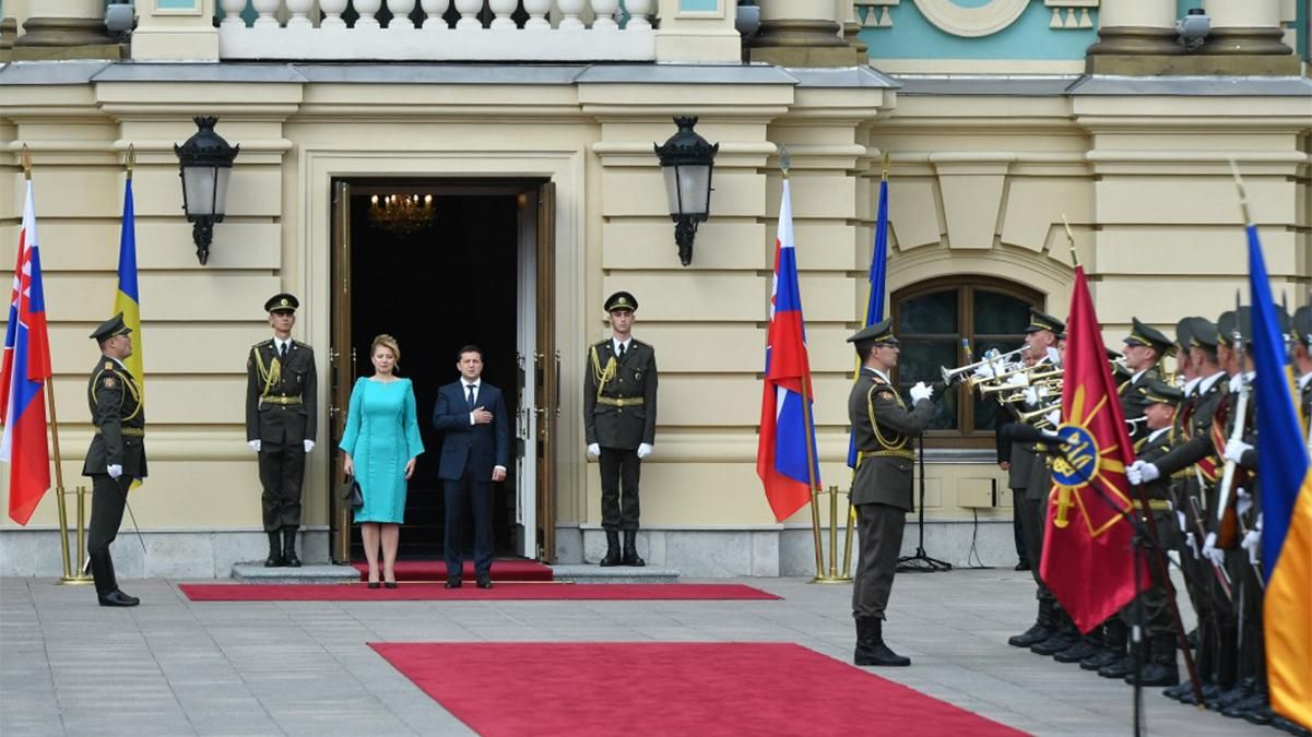 Зеленский провел официальную встречу с президентом Словакии Чапутовой: о чем говорили стороны