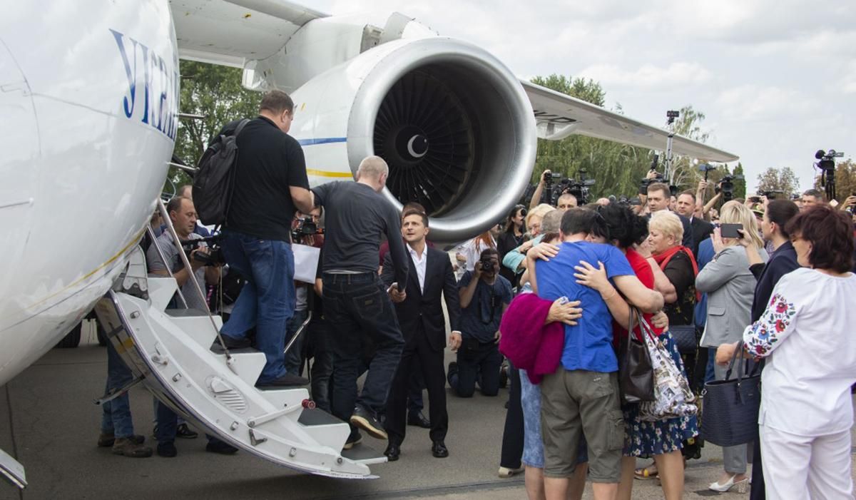 Полозов спростував інформацію про заборону в'їзду у РФ усім звільненим з полону морякам Полозов спростував інформацію про заборону в'їзду у РФ усім звільненим з полону морякам