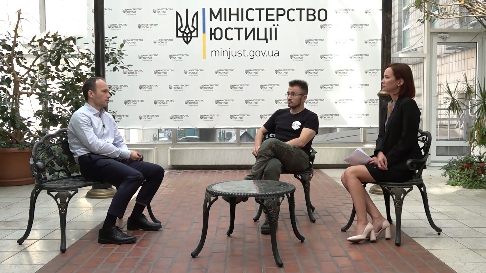 Чи можливо побороти схеми в Мін'юсті та для чого кадрові зміни: пояснення міністра Малюська Чи можливо побороти схеми в Мін'юсті та для чого кадрові зміни: пояснення міністра Малюська