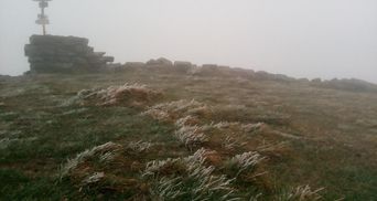 В Карпатах выпал первый снег: "холодное" фото
