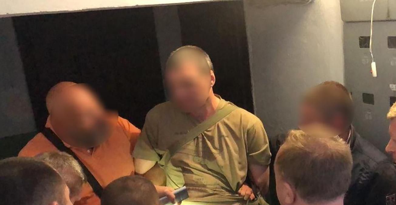 Був їхнім колегою: з'явились деталі про ймовірного вбивцю трьох чоловіків у Миколаєві Був їхнім колегою: з'явились деталі про ймовірного вбивцю трьох чоловіків у Миколаєві