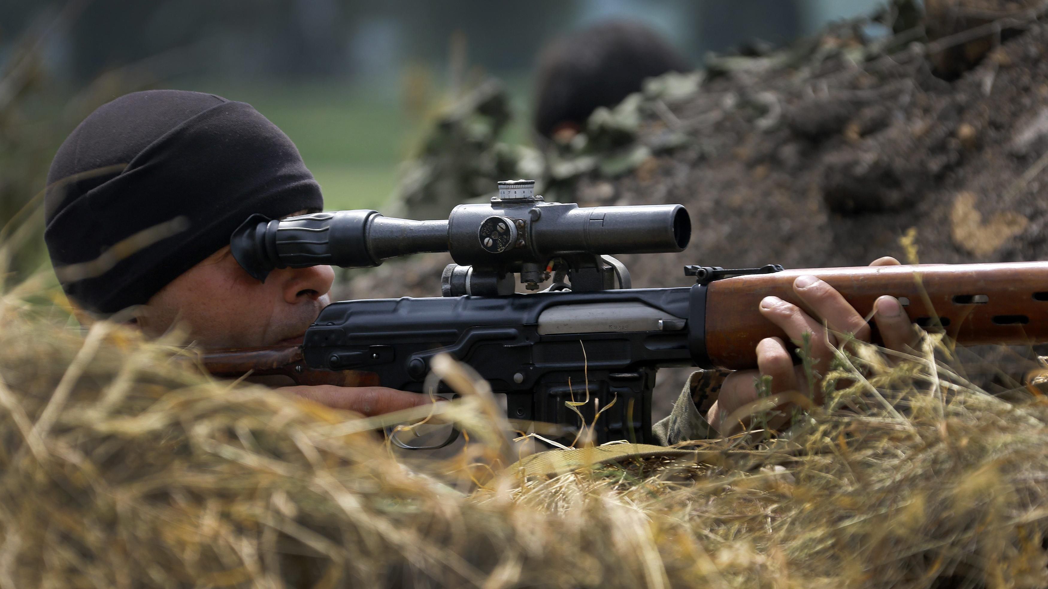 Боевики уменьшили количество обстрелов: где горячей всего было на Донбассе за прошедшие сутки