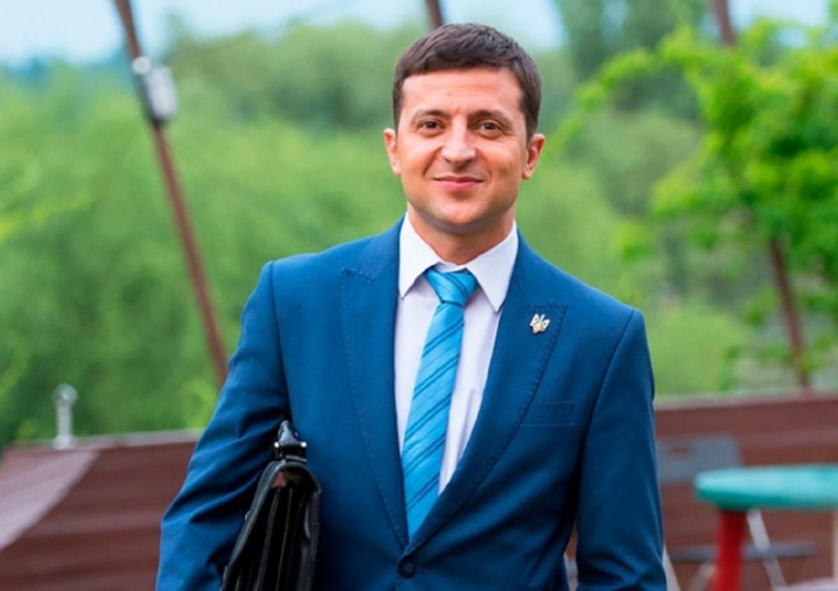 Зеленский заявил, что землю в Украине будут покупать и продавать только украинцы Зеленский заявил, что землю в Украине будут покупать и продавать только украинцы