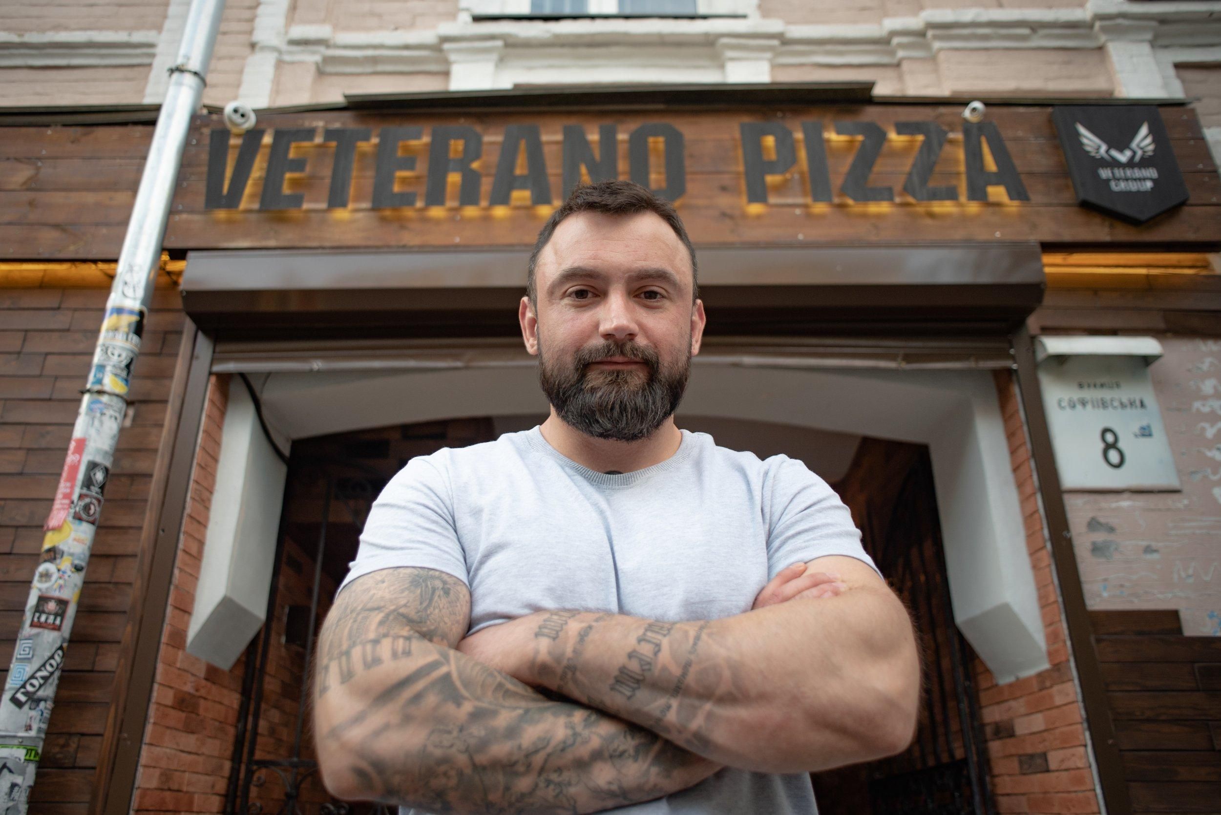 Після війни люди залишаються наодинці з проблемами, – ветеран АТО про інцидент на мості у Києві Після війни люди залишаються наодинці з проблемами, – ветеран АТО про інцидент на мості у Києві