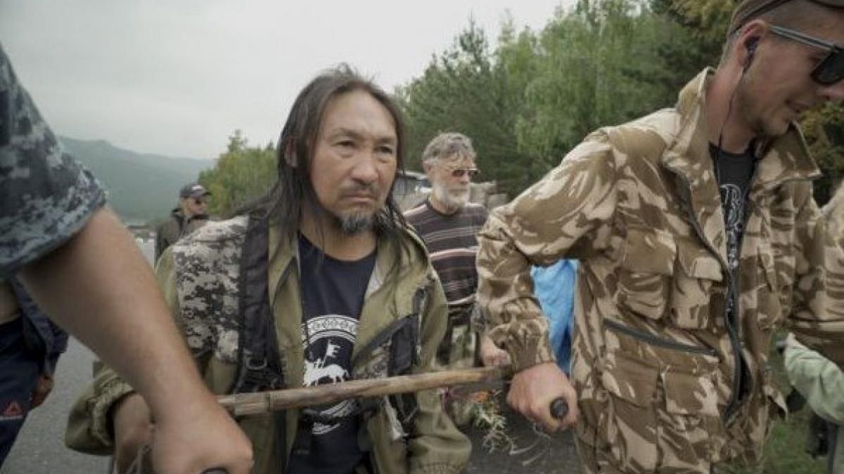 Против шамана, который хотел "выгнать Путина", открыли уголовное дело