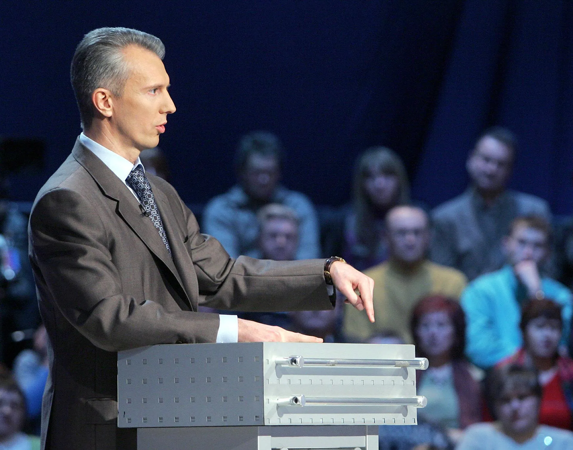 Впливати на процеси в СБУ намагається колишній очільник спецслужби Валерій Хорошковський Впливати на процеси в СБУ намагається колишній очільник спецслужби Валерій Хорошковський