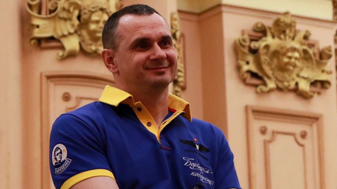 Сенцов презентував нову книгу у Львові: фото, відео Сенцов презентував нову книгу у Львові: фото, відео