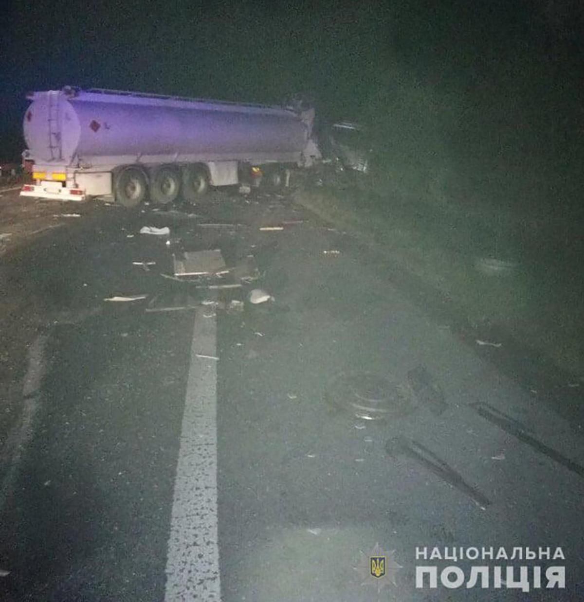 Жахлива ДТП із багатьма загиблими на Житомирщині: водія вантажівки затримали 