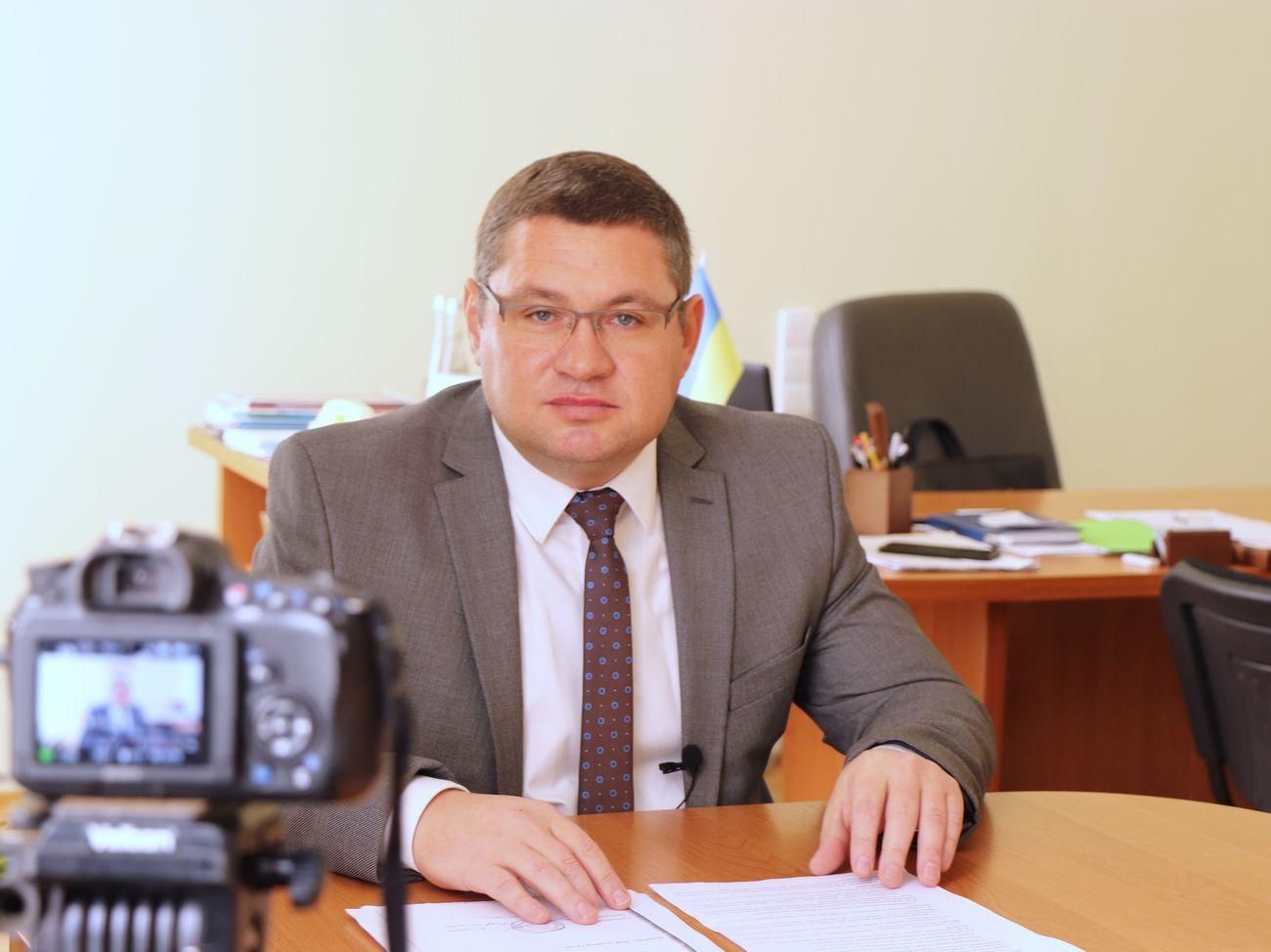 Мені окуляри шукали, – ексдепутат від БПП спробував пояснити п’яну бійку і погрози Мені окуляри шукали, – ексдепутат від БПП спробував пояснити п’яну бійку і погрози