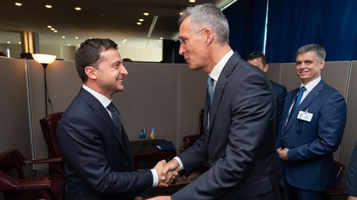 Зеленский встретился с генсеком НАТО Столтенбергом: фото Зеленский встретился с генсеком НАТО Столтенбергом: фото