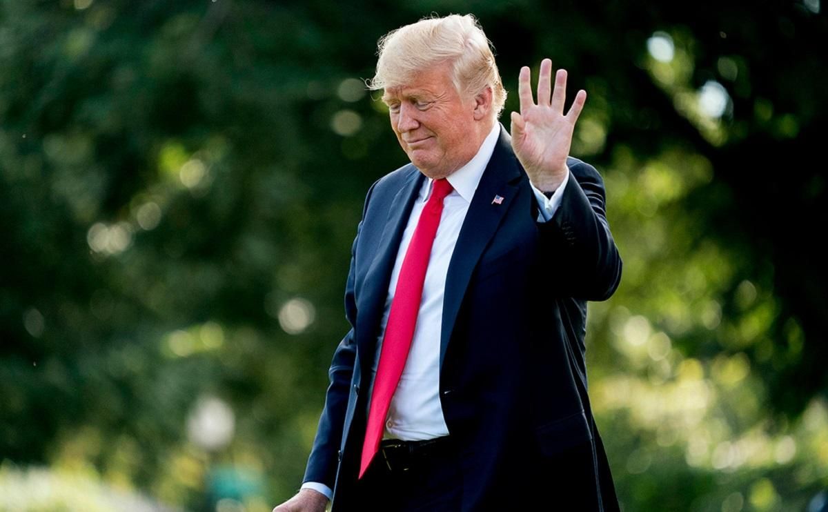 Трамп доручив оприлюднити стенограму скандальної розмови з Зеленським Трамп доручив оприлюднити стенограму скандальної розмови з Зеленським