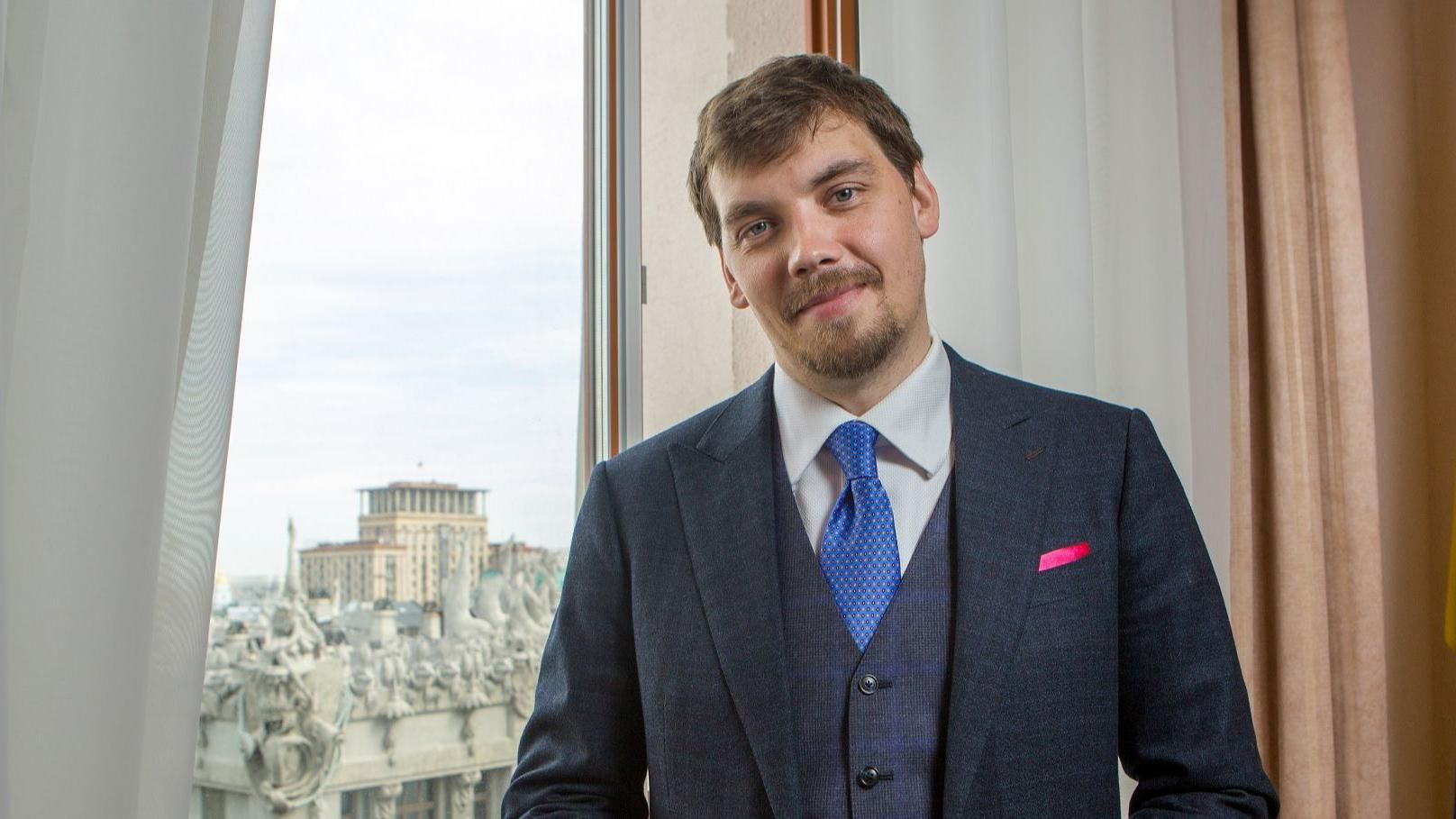 Ви – ЗМІ чи поширювач фейків, – Гончарук журналістці проросійської "Страни.ua" Ви – ЗМІ чи поширювач фейків, – Гончарук журналістці проросійської "Страни.ua"