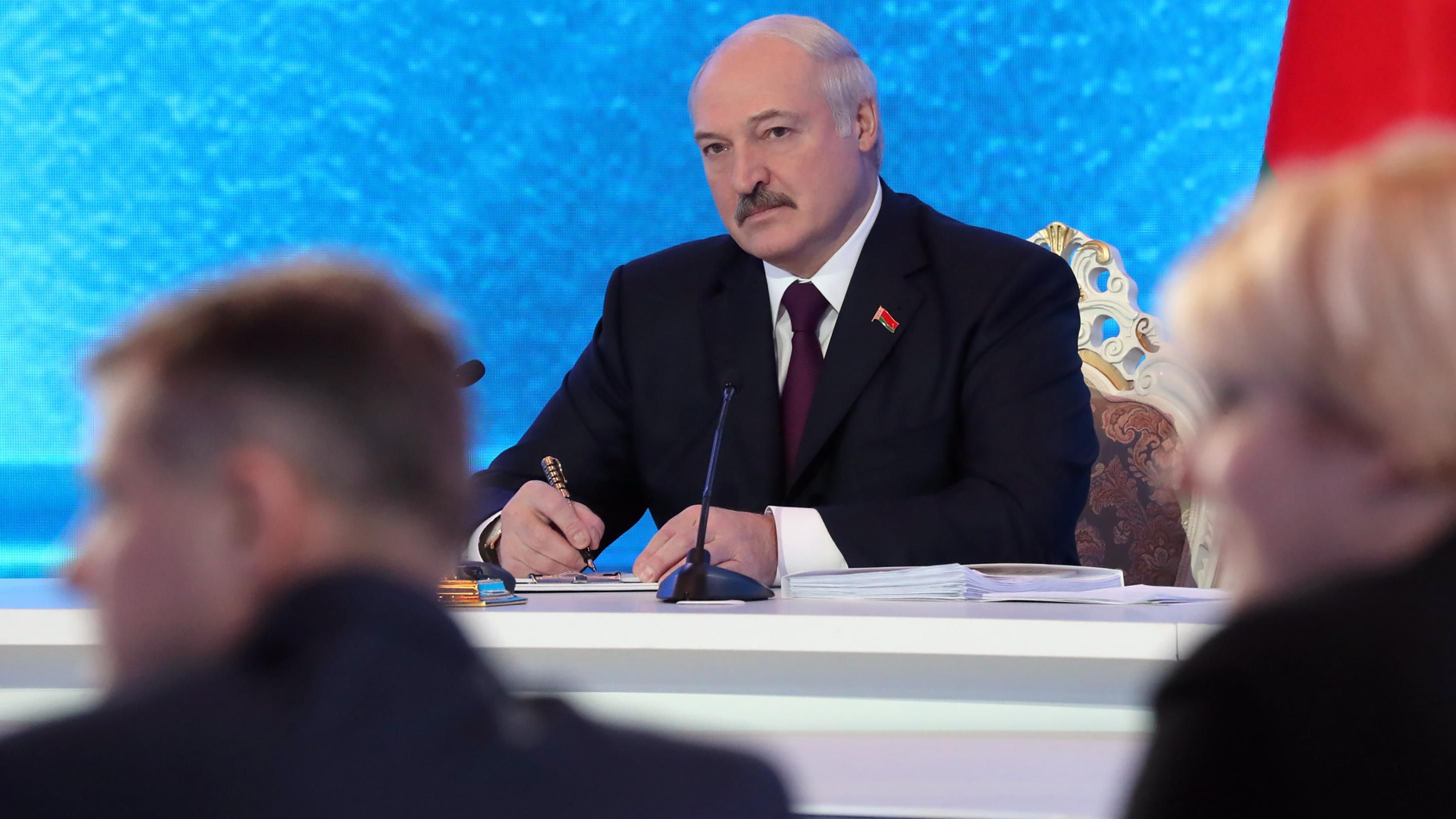 Лукашенко о Крыме: Это территория России, Украина его не вернет