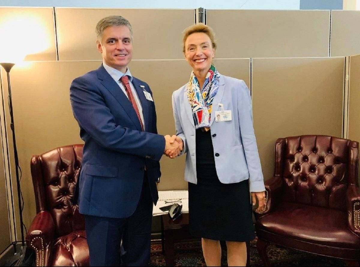 Після скандалу з Україною в ПАРЄ Пристайко зустрівся з генсеком Ради Європи Після скандалу з Україною в ПАРЄ Пристайко зустрівся з генсеком Ради Європи