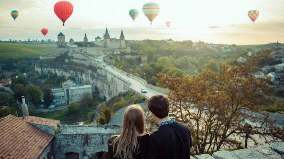 Потрясающие пейзажи Каменец-Подольского: как совершить полет на воздушном шаре