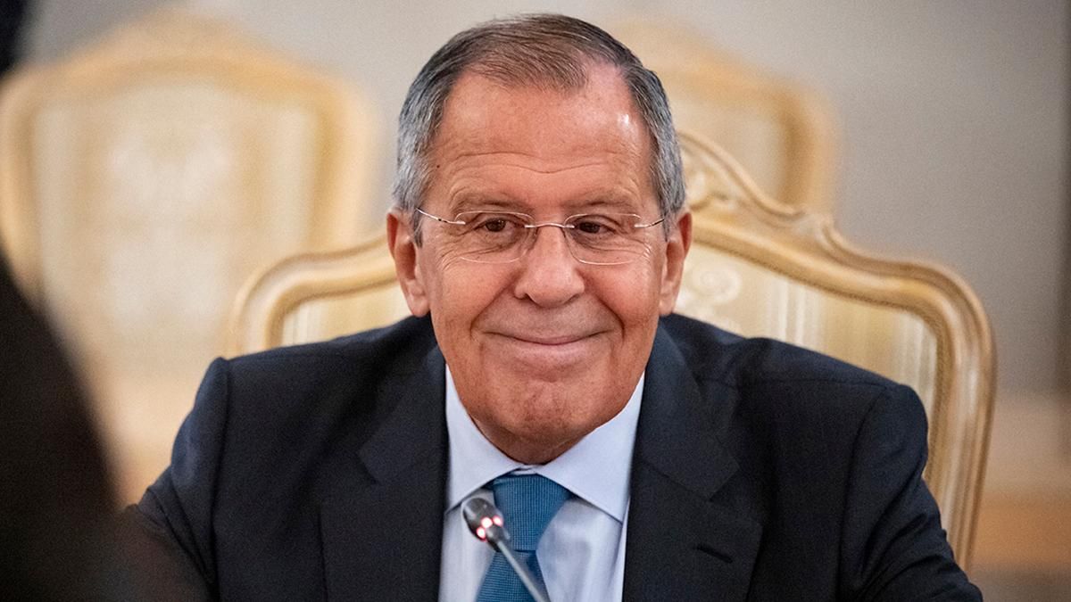 У Росії прокоментували скандальну розмову Зеленського з Трампом У Росії прокоментували скандальну розмову Зеленського з Трампом