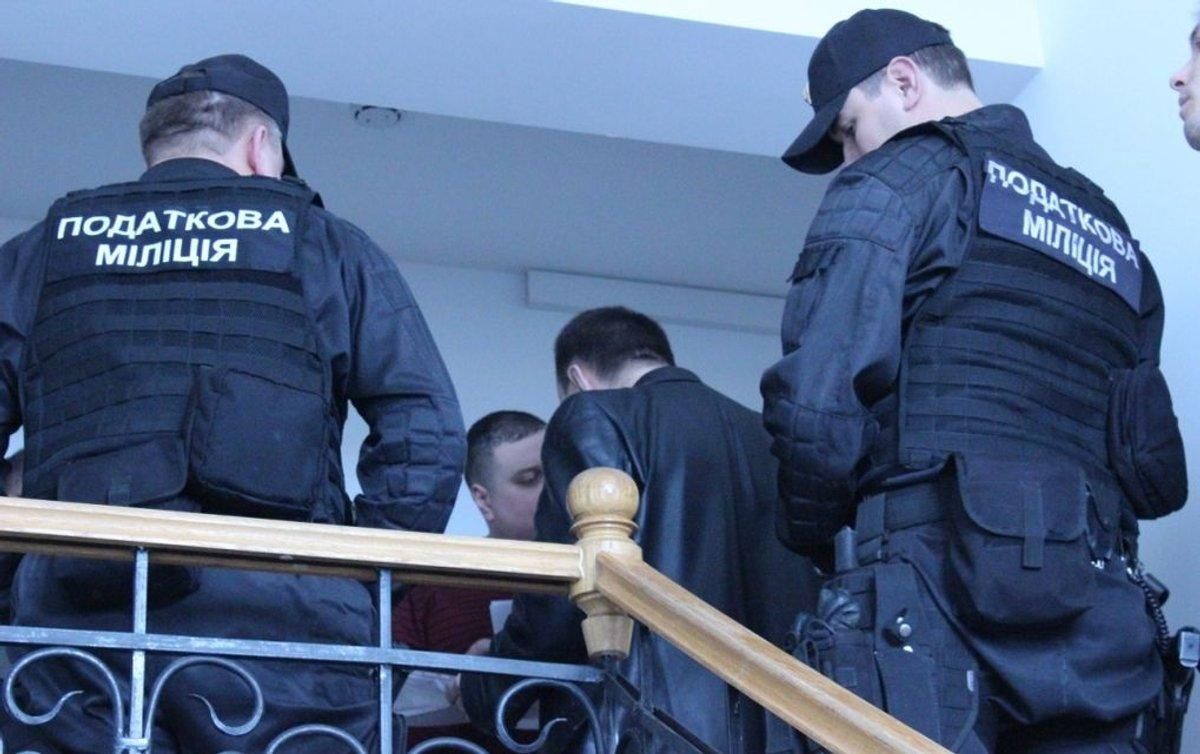 Правительство восстановило полномочия налоговой милиции Правительство восстановило полномочия налоговой милиции