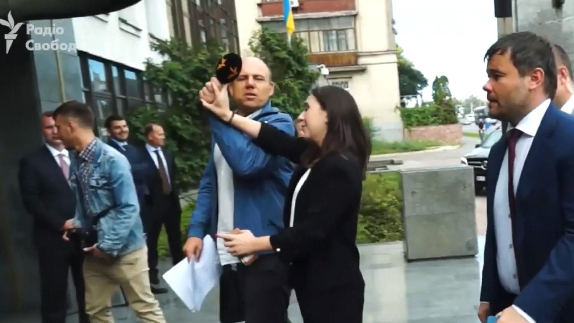 Найгірша з можливих реакцій влади: Нацспілка журналістів засудила поведінку Мендель Найгірша з можливих реакцій влади: Нацспілка журналістів засудила поведінку Мендель