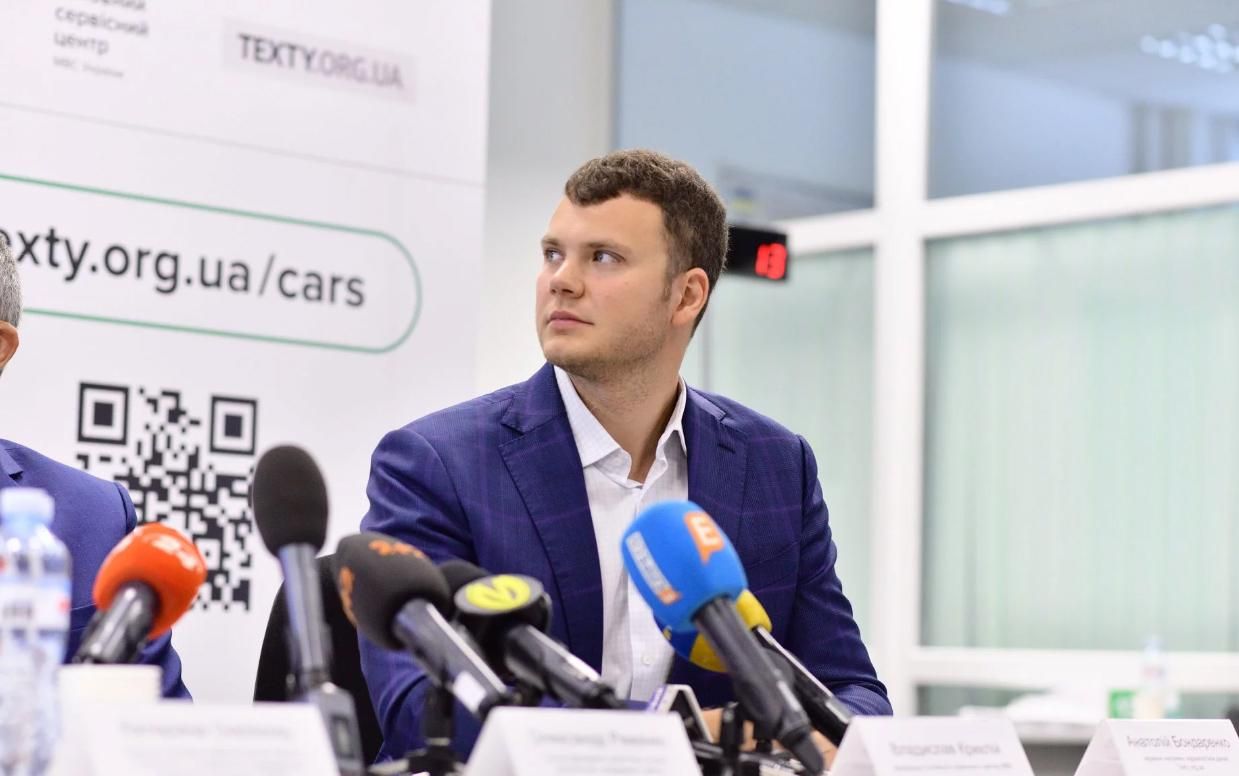 Про сполучення з Кримом: Криклій пояснив свої слова, які викликали бурхливу реакцію українців Про сполучення з Кримом: Криклій пояснив свої слова, які викликали бурхливу реакцію українців