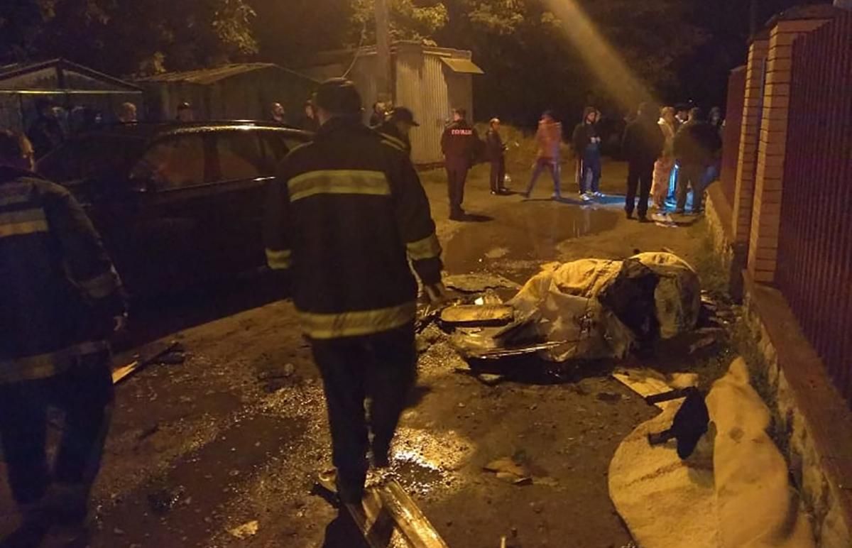 В Умані пожежники врятували від вогню 5 хасидів В Умані пожежники врятували від вогню 5 хасидів