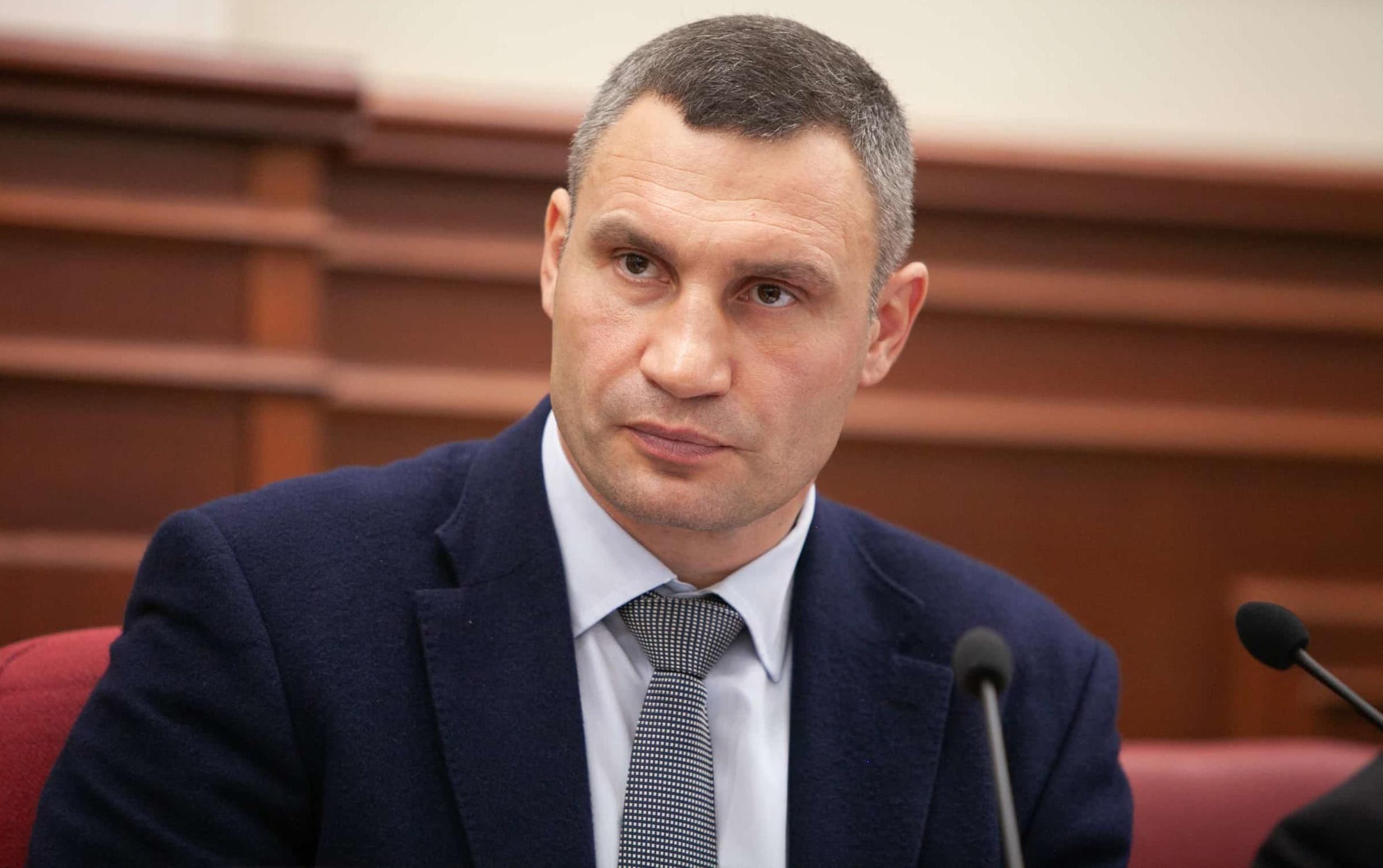 Кличко пояснив, що пов'язує його зі "смотрящими" Суркісом та Столаром Кличко пояснив, що пов'язує його зі "смотрящими" Суркісом та Столаром