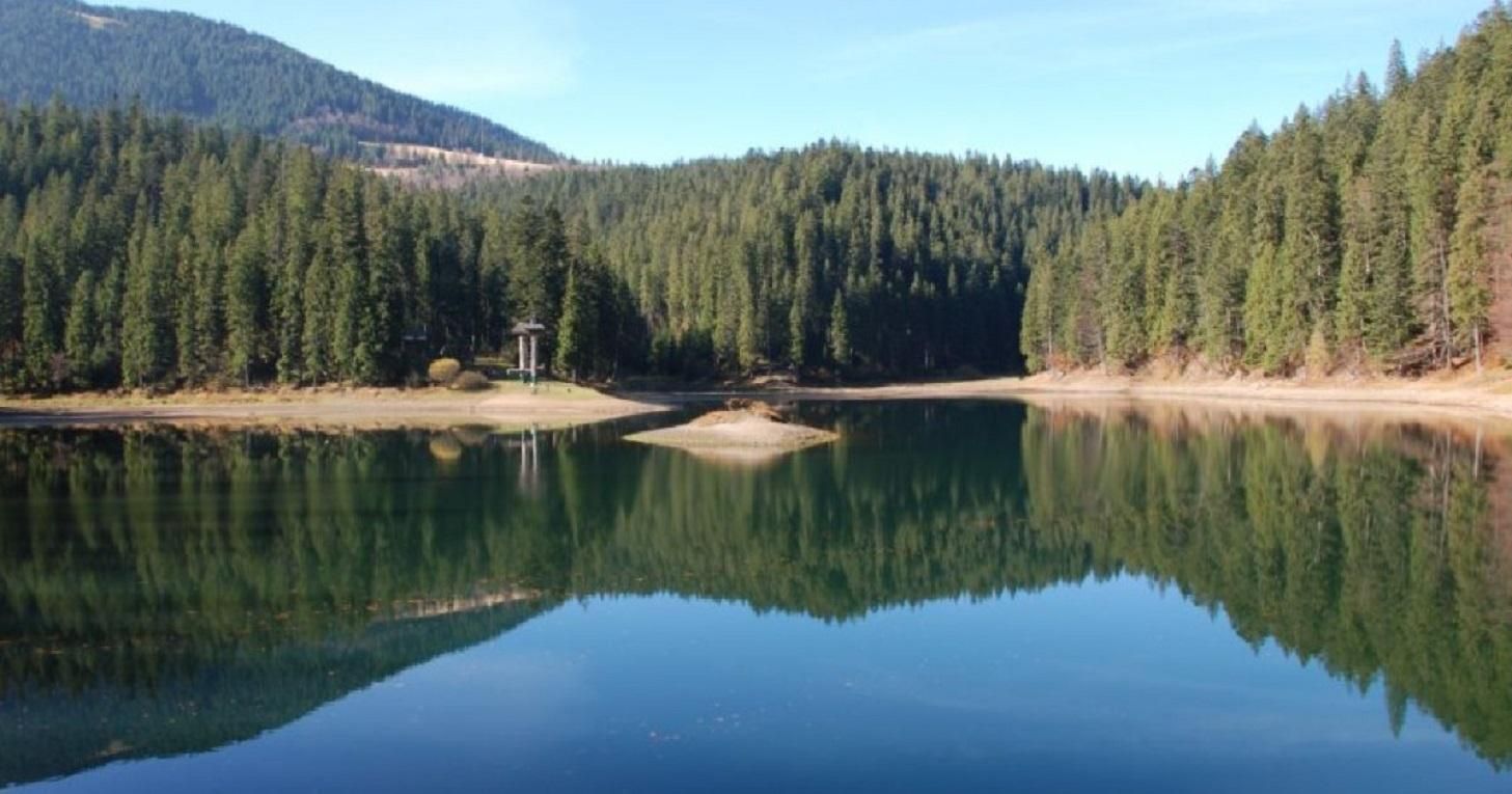 Возле озера Синевир на Закарпатье произошло землетрясение Возле озера Синевир на Закарпатье произошло землетрясение