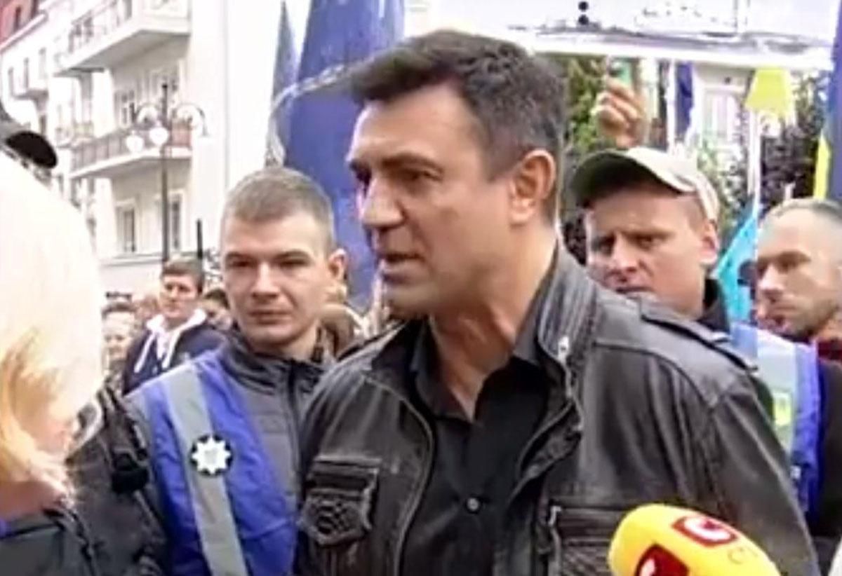 "Разберитесь с этими женщинами": Депутат Тищенко устроил скандал на акции предпринимателей "Разберитесь с этими женщинами": Депутат Тищенко устроил скандал на акции предпринимателей