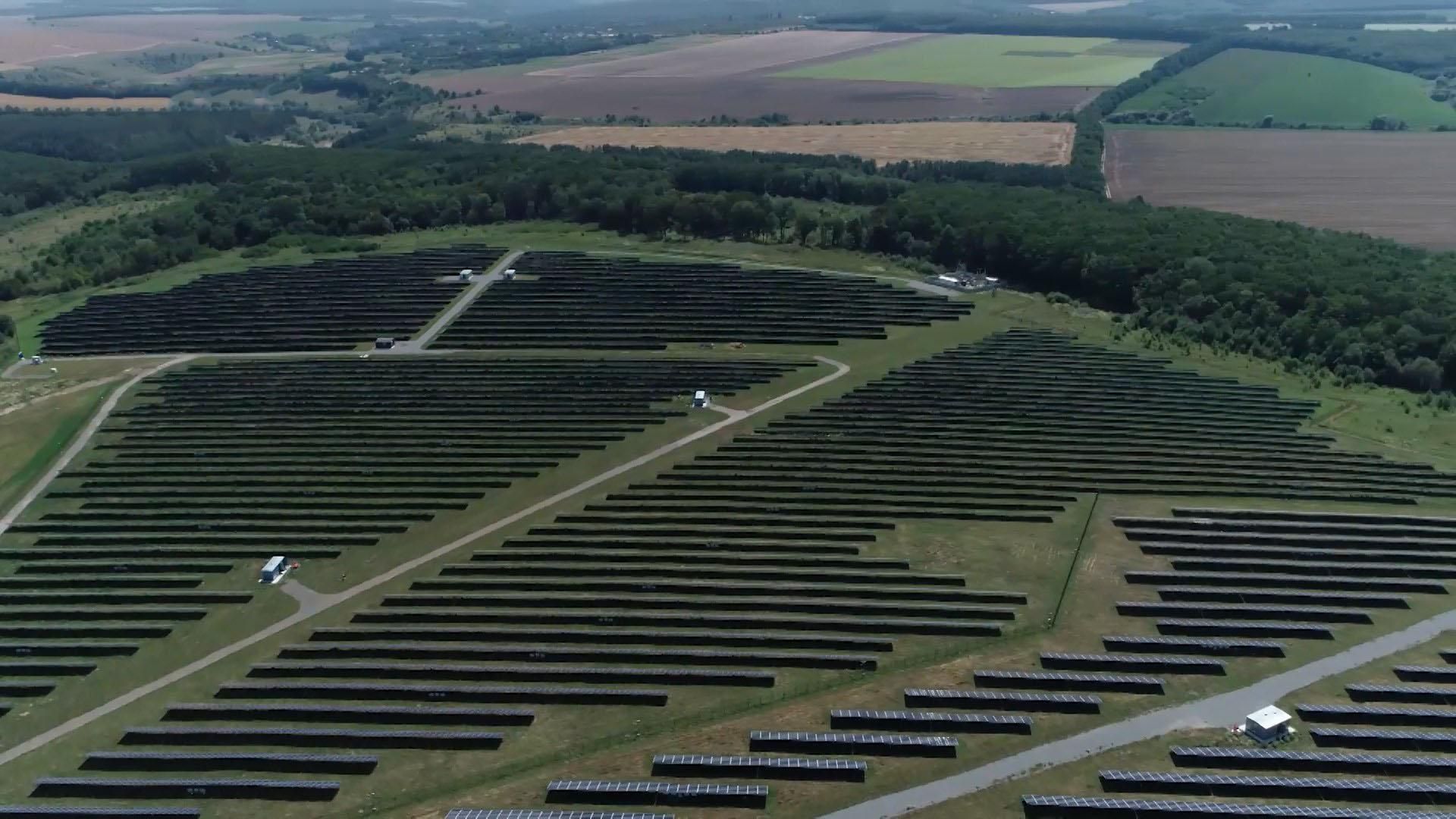 Солнечная станция на месте свалки: чем поражает самая прогрессивная община на Хмельнитчине Солнечная станция на месте свалки: чем поражает самая прогрессивная община на Хмельнитчине