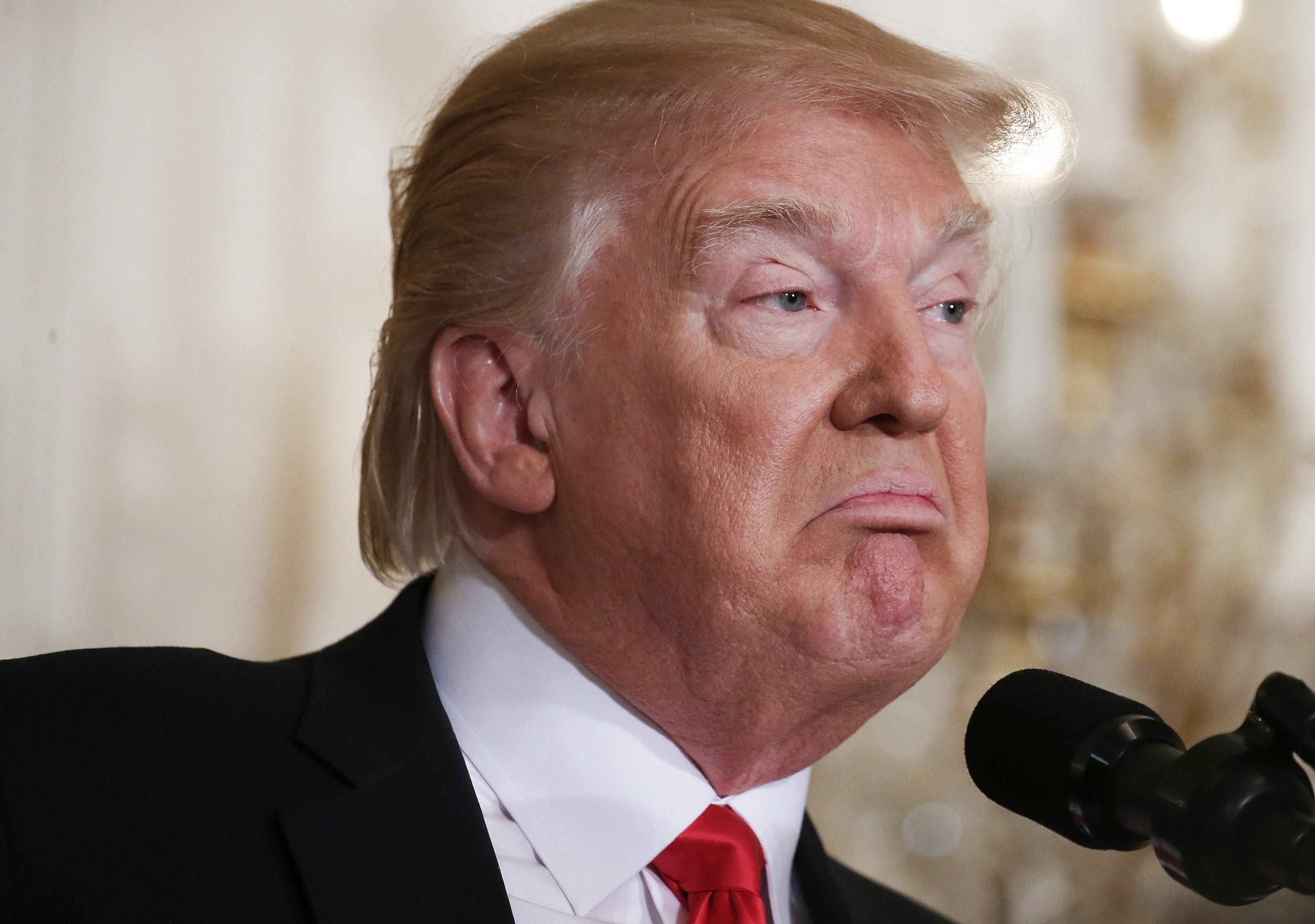 Скандальный разговор Зеленского и Трампа: появился еще один важный свидетель Скандальный разговор Зеленского и Трампа: появился еще один важный свидетель