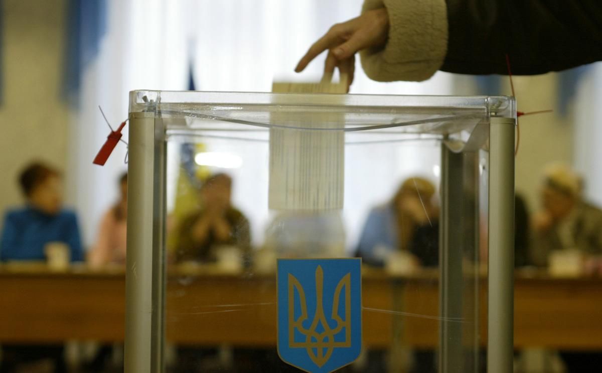 Выборы в местные советы будут мажоритарными, но не в Киеве, – Корниенко