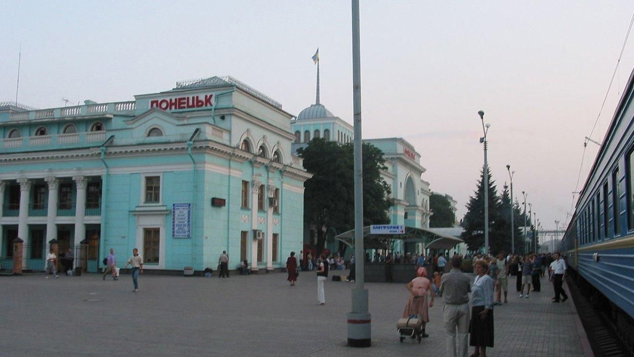 Україна хоче відновити залізничне сполучення з Донбасом: у Росії вже відреагували Україна хоче відновити залізничне сполучення з Донбасом: у Росії вже відреагували