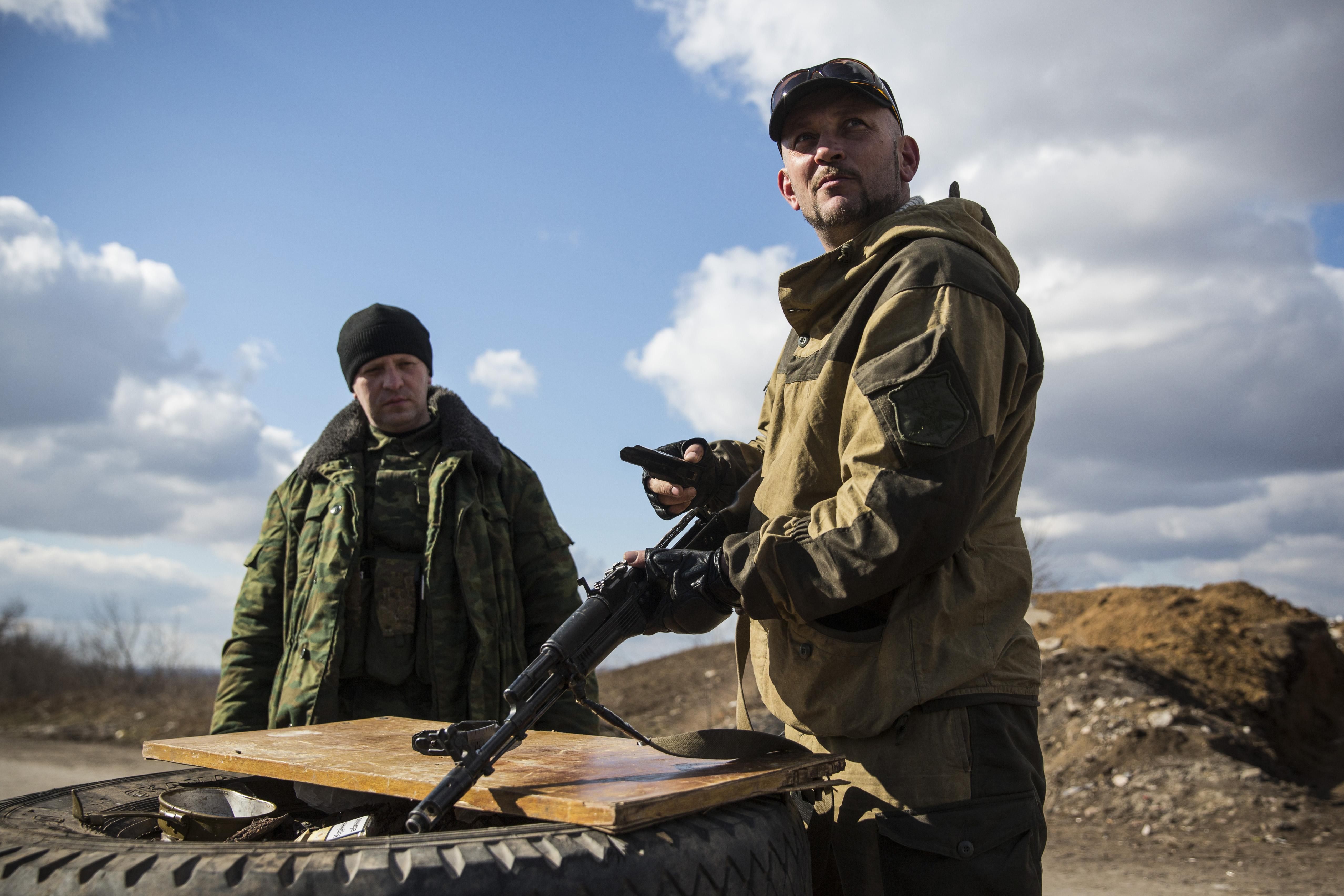 Бойовики обстрілюють ділянки розведення сил на Донбасі