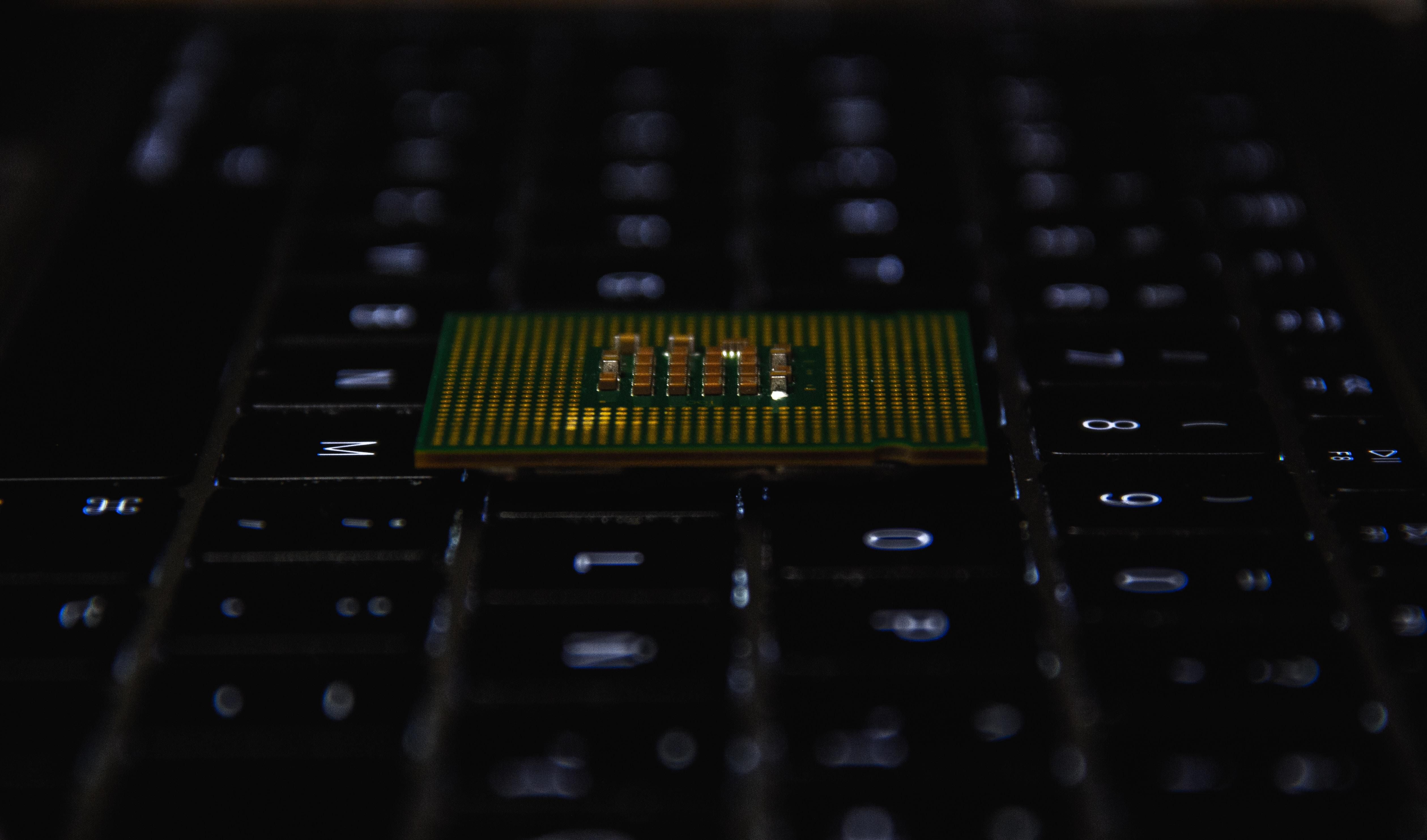 Інтегрована графіка Intel не поступається рішенням AMD та NVIDIA: результати тестів