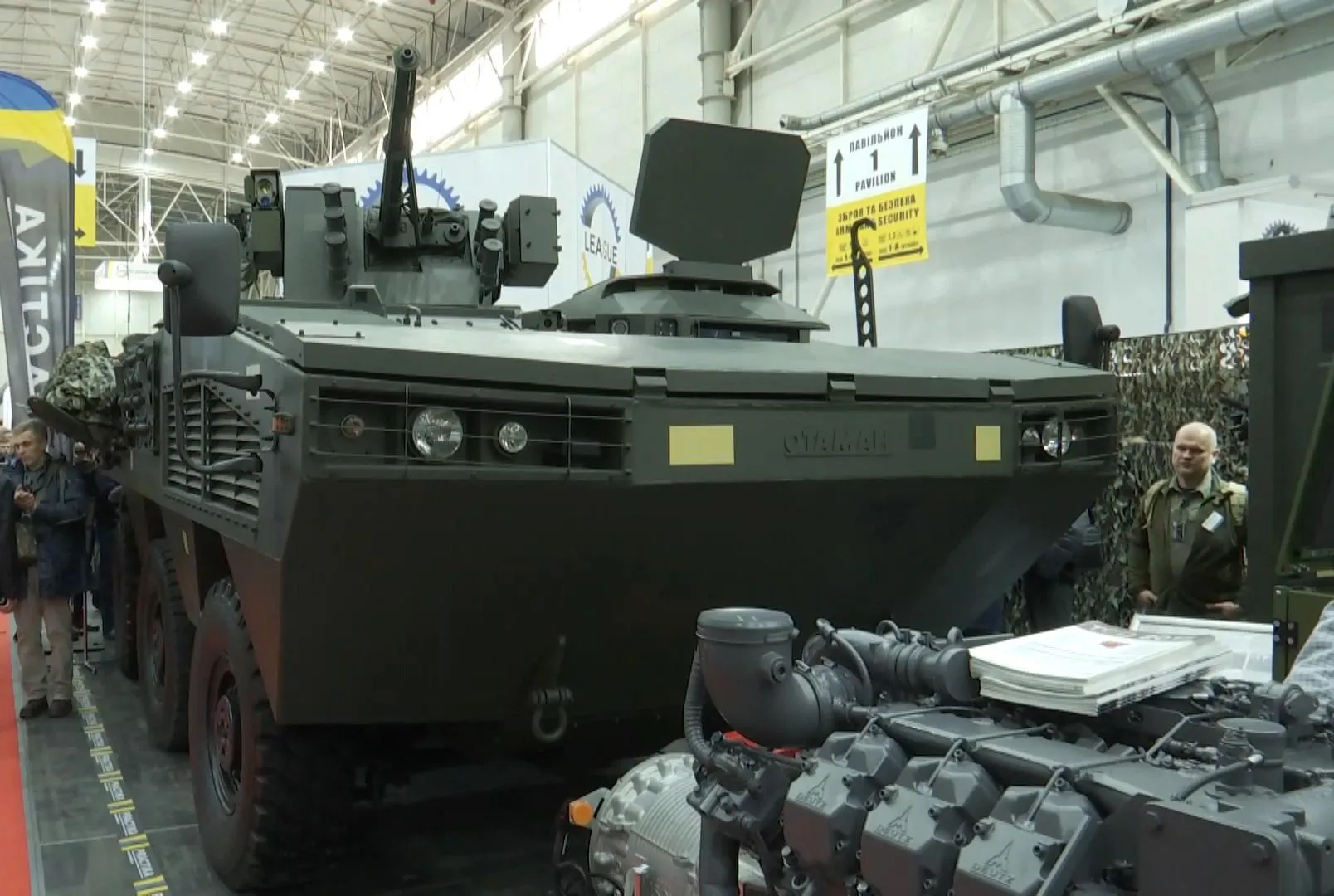 Бронетранспортер Бронетранспортер