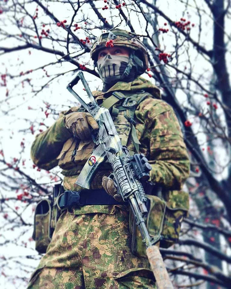 військові військові