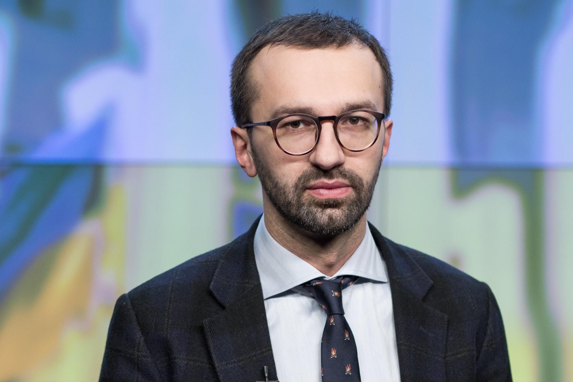 Чому "група Коломойського" в Раді бунтує проти Зеленського – Лещенко Чому "група Коломойського" в Раді бунтує проти Зеленського – Лещенко