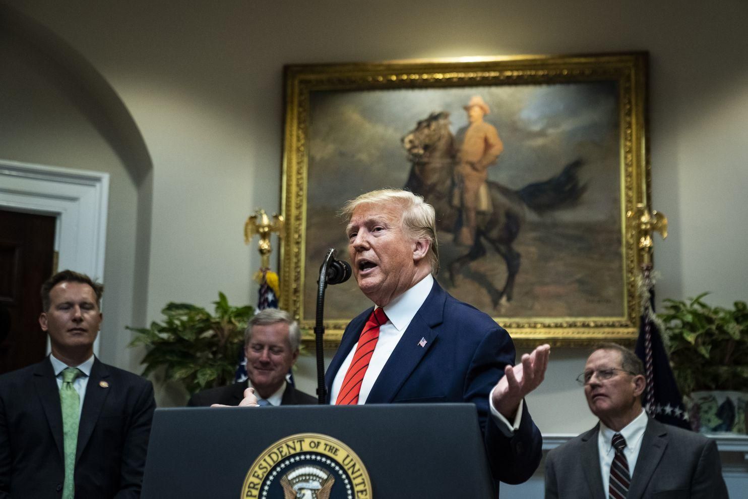 Не допомогли у Другій світовій: Трамп пояснив, чому США не захищатиме курдів Не допомогли у Другій світовій: Трамп пояснив, чому США не захищатиме курдів