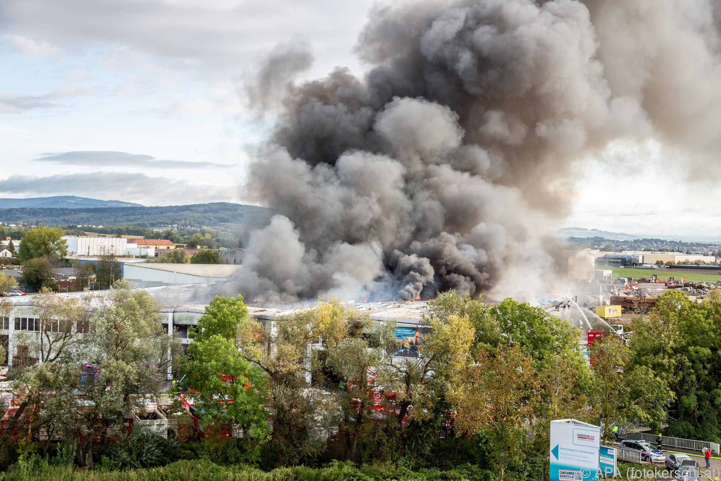 На сміттєпереробному заводі в Австрії стався вибух: є постраждалі
