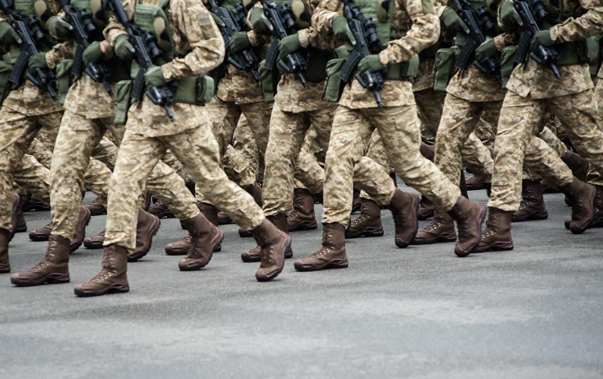 Вооруженным силам украинцы доверяют больше, чем президенту Вооруженным силам украинцы доверяют больше, чем президенту