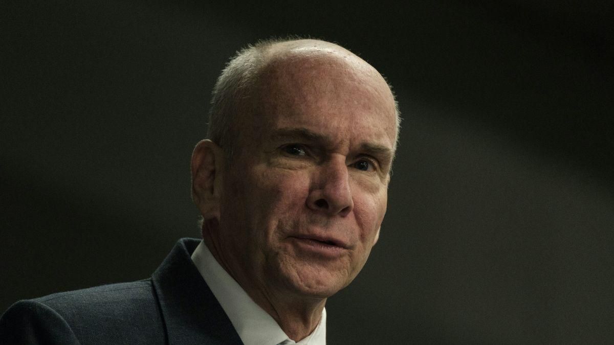 В США еще одна громкая отставка на фоне скандала с Украиной В США еще одна громкая отставка на фоне скандала с Украиной