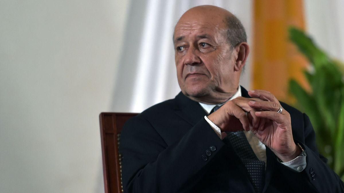 У Європі скликають екстрене засідання через наступ Туреччини на Сирію У Європі скликають екстрене засідання через наступ Туреччини на Сирію