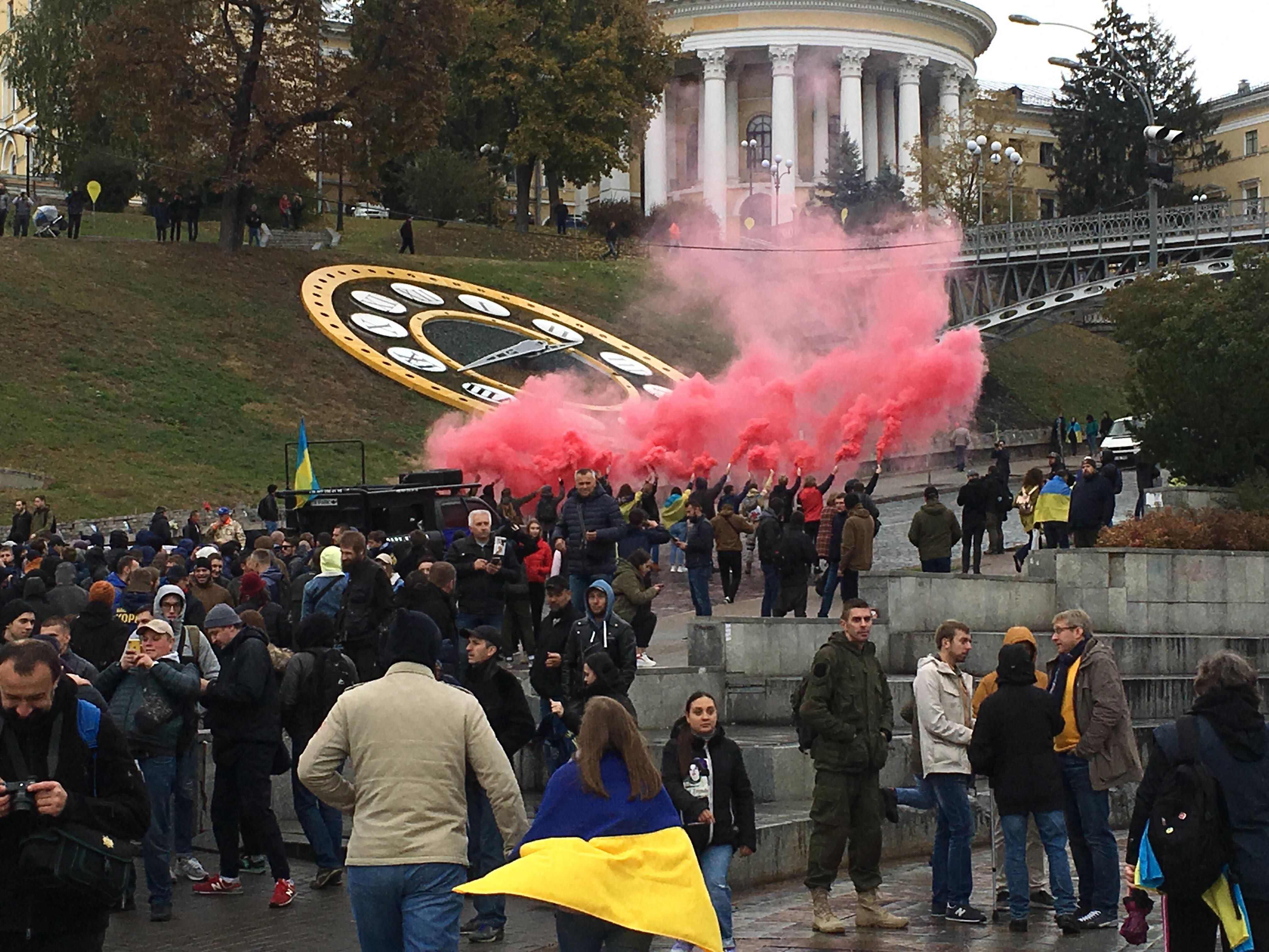 Масові протести "Ні – капітуляції": який вибір стоїть перед Зеленським - 12 жовтня 2019 - 24 Канал