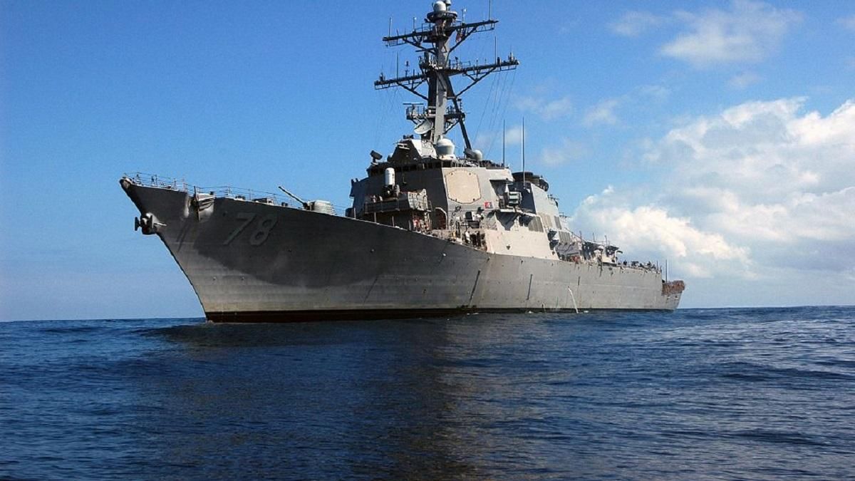 Американський ракетний есмінець прибув до Одеси: фото, відео Американський ракетний есмінець прибув до Одеси: фото, відео