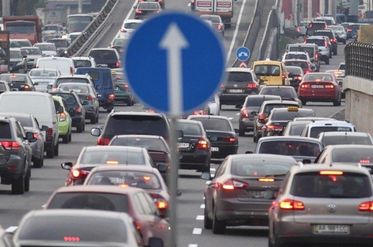 В центре Киева перекроют движение из-за футбола: куда лучше не ехать