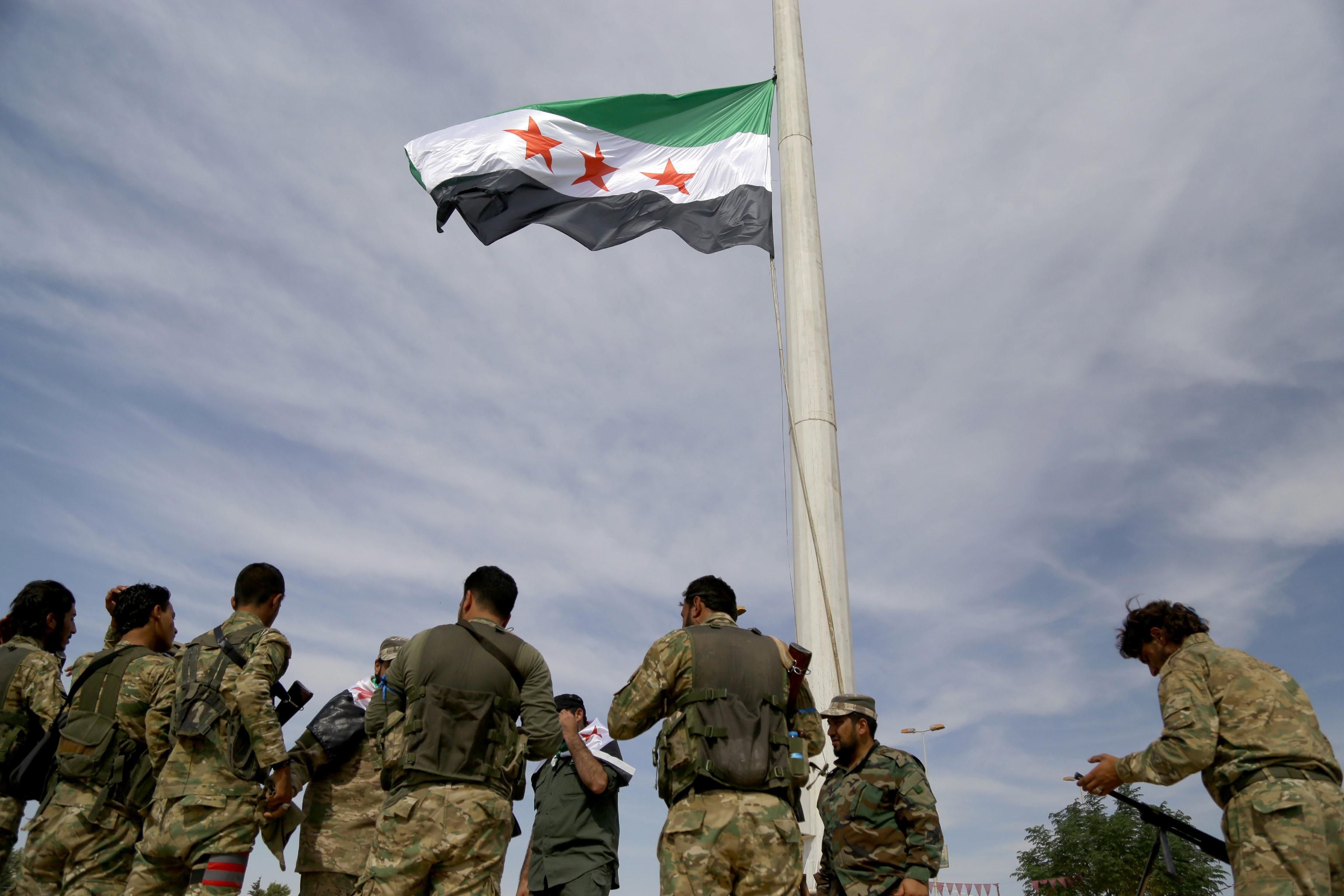 Загострення в Сирії: урядові війська рушили на допомогу курдам проти армії Туреччини