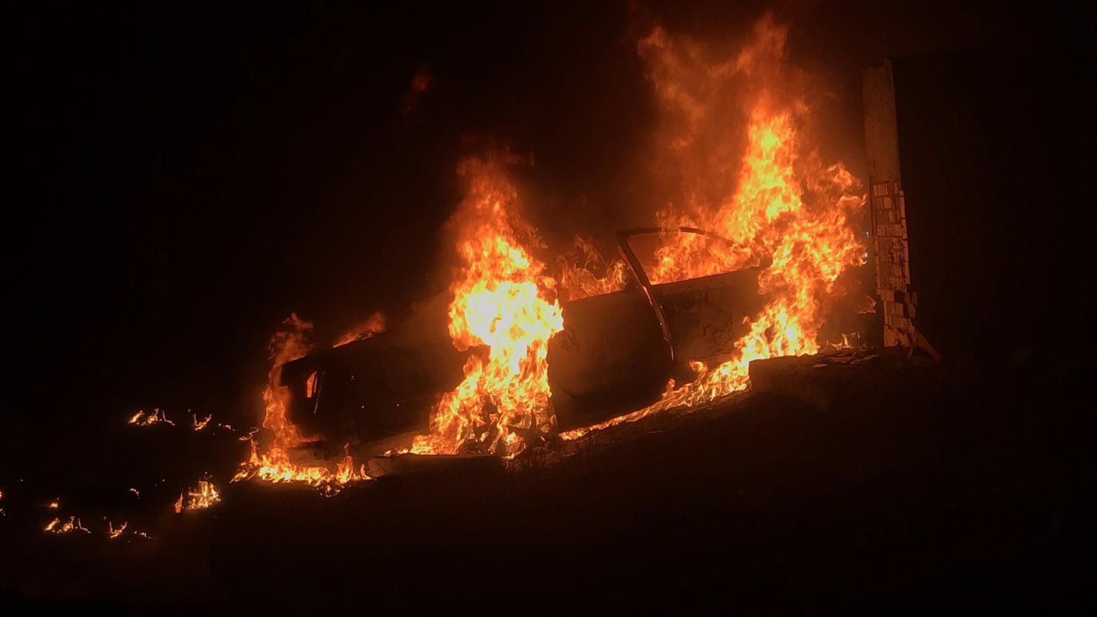 Страшна ДТП на Одещині: двоє людей згоріли живцем – фото, відео Страшна ДТП на Одещині: двоє людей згоріли живцем – фото, відео