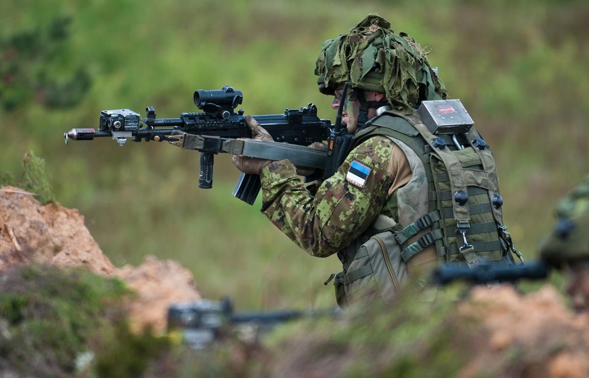 Русскоязычных военных-срочников в Эстонии обязали изучать государственный язык Русскоязычных военных-срочников в Эстонии обязали изучать государственный язык