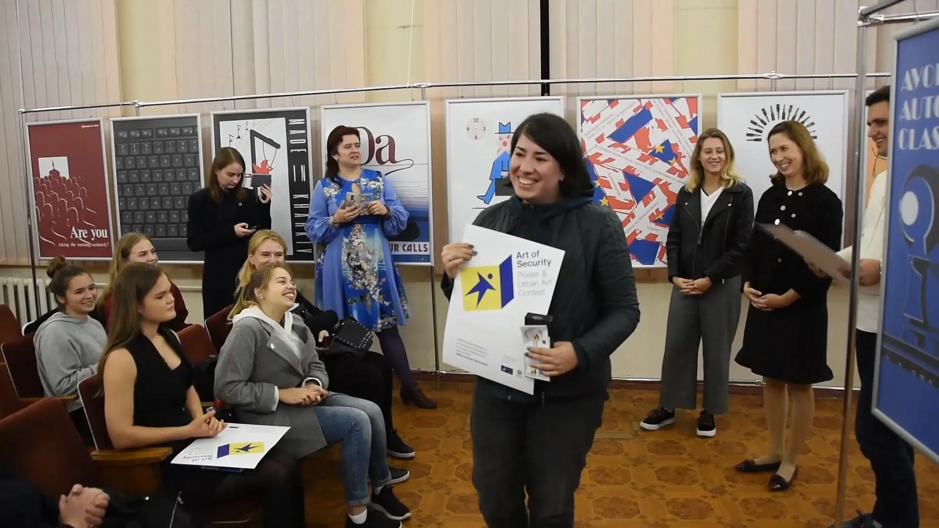 постери харікв нато постери харікв нато