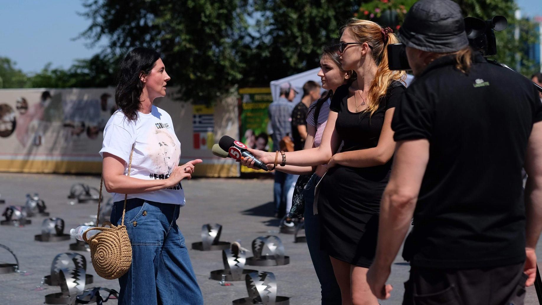 "П*даль бандеровская, помни о Гандзюк": угрожают тете пленника Кремля, который голодает "П*даль бандеровская, помни о Гандзюк": угрожают тете пленника Кремля, который голодает